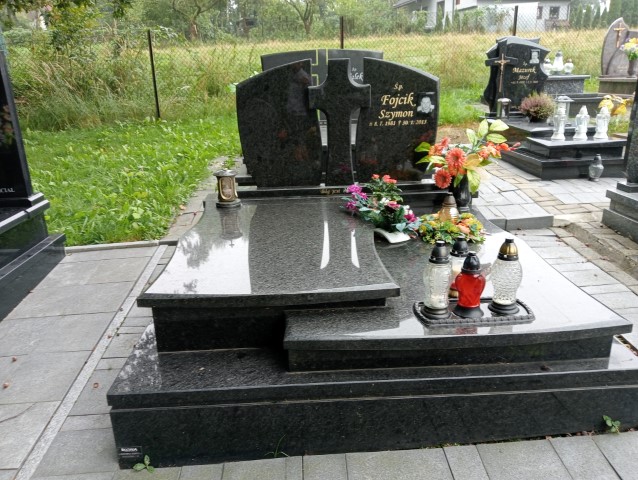 Grób Szymon Fojcik